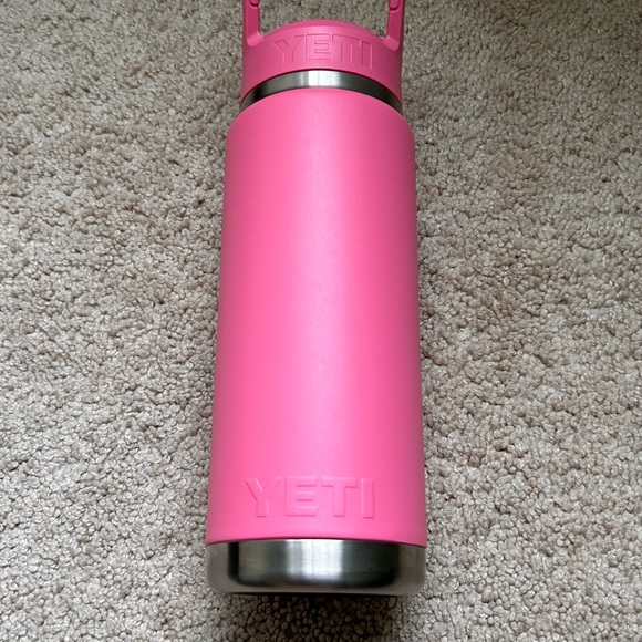 YETI Pink Insulated Bottle-26 Oz MAKE ME AN OFFER - Picture 2 of 6